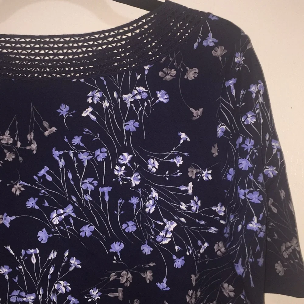 Croft & Barrow Cotton T-shirt Blouse - Picture 4 of 7